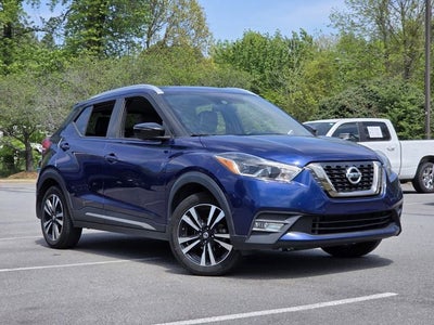 2019 Nissan Kicks SR