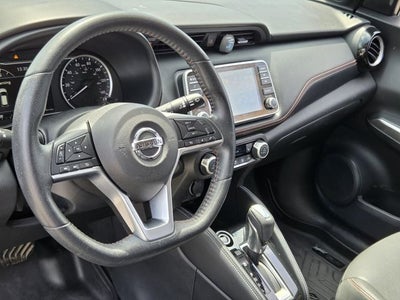 2019 Nissan Kicks SR
