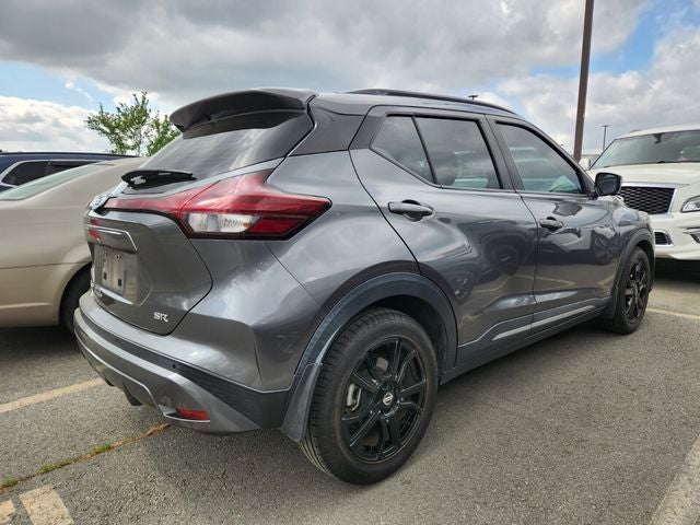 2021 Nissan Kicks SR