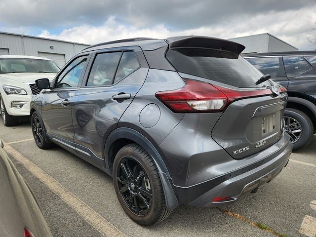 2021 Nissan Kicks SR