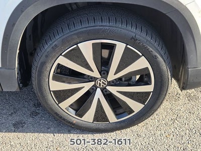2023 Volkswagen Taos 1.5T SE