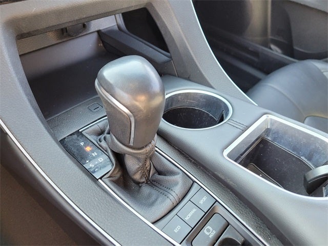 2022 Toyota Avalon XLE