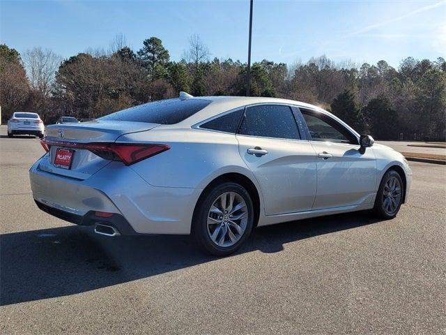 2022 Toyota Avalon XLE