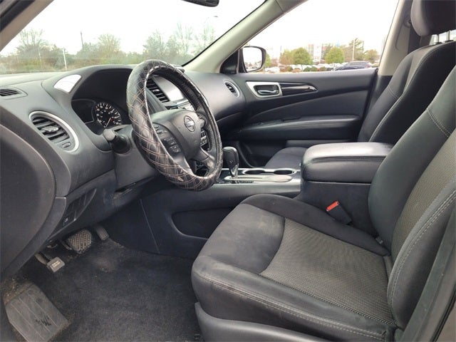 2019 Nissan Pathfinder SV