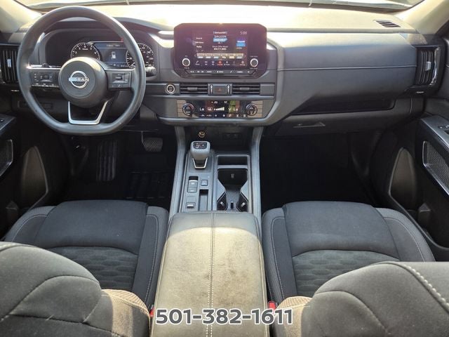 2023 Nissan Pathfinder S