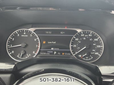 2022 Nissan Pathfinder SL
