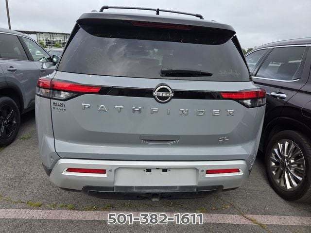 2022 Nissan Pathfinder SL