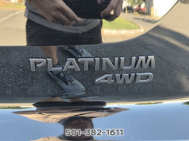 2023 Nissan Pathfinder Platinum