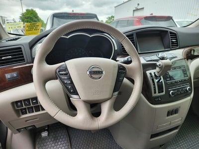 2015 Nissan Quest Platinum