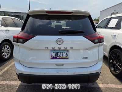 2025 Nissan Rogue SV