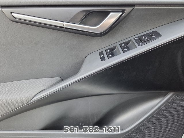 2025 Kia Niro LX
