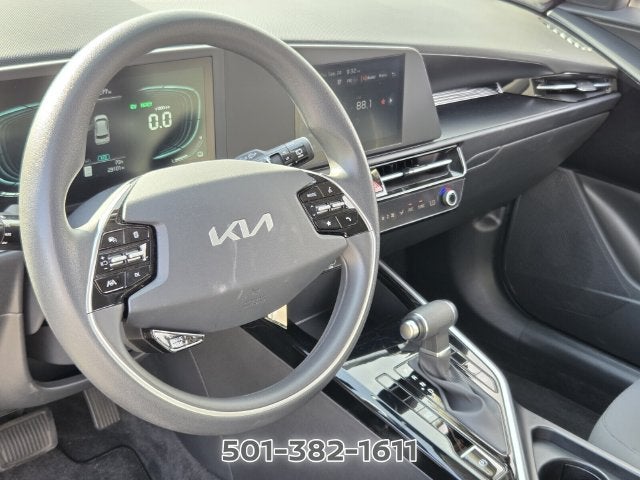 2025 Kia Niro LX