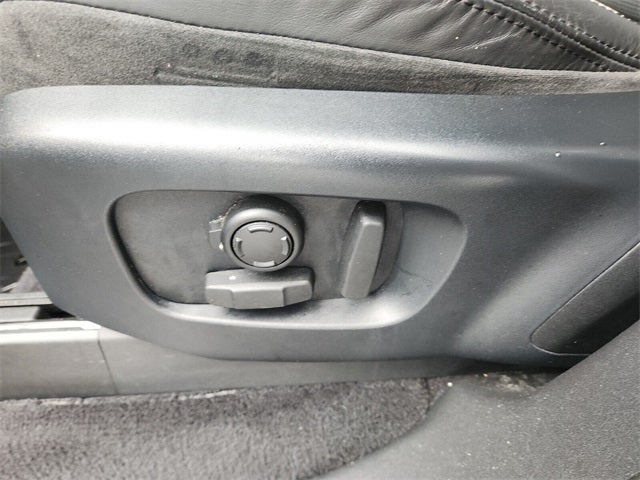 2019 Land Rover Discovery HSE Luxury