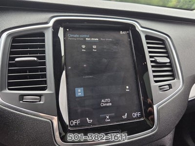 2022 Volvo XC90 T5 Momentum
